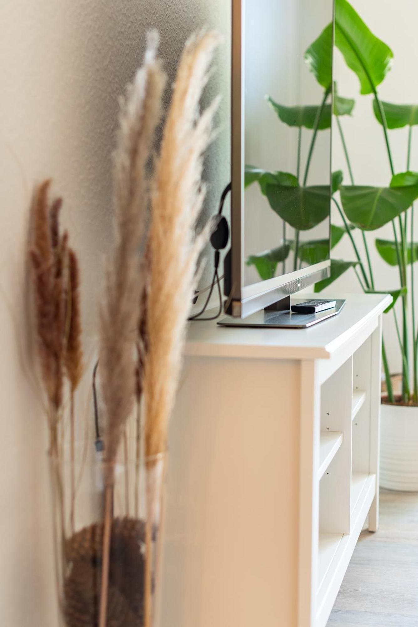 Smart & Cozy Apartment - Balkon, Netflix, Nespresso Chemnitz Extérieur photo